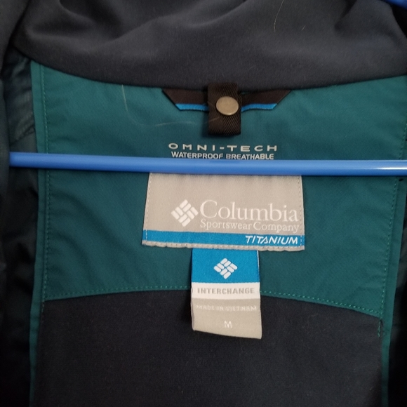 Columbia womens jacket - Picture 2 of 3